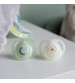 Tommee Tippee Suzeta de noapte alb/verde, design ortodontic simetric, fara BPA, include cutie de sterilizare, 0-6 luni, 2 buc.